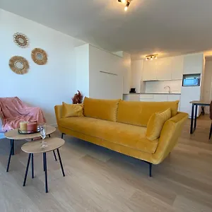 https://sky-sea-view-studio.ostend-hotel.net